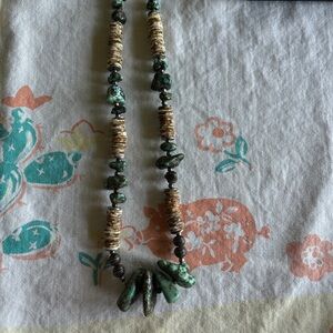 Beautiful Vintage Native American Necklace